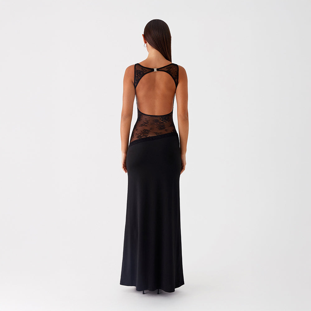 Selena | Sculpted Elegance