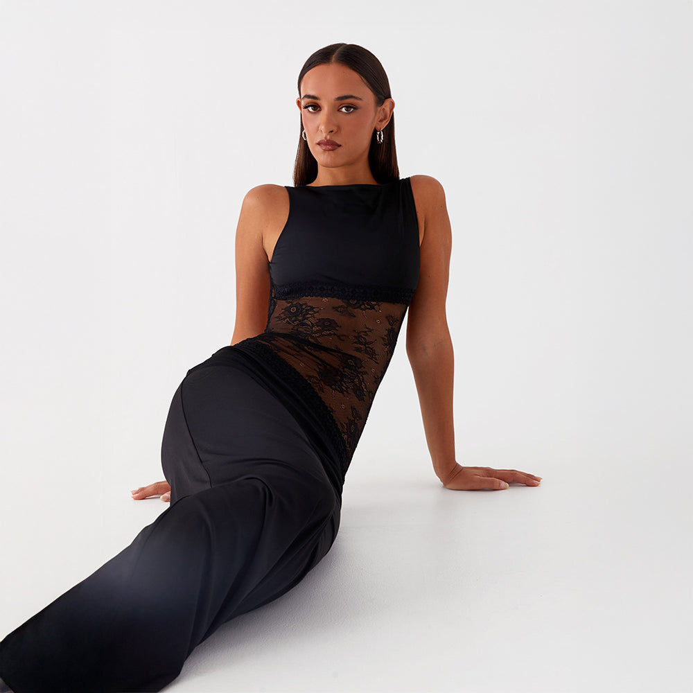 Selena | Sculpted Elegance